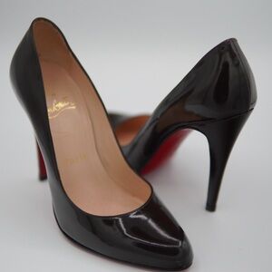 Christian Louboutin Shiny Black Pumps